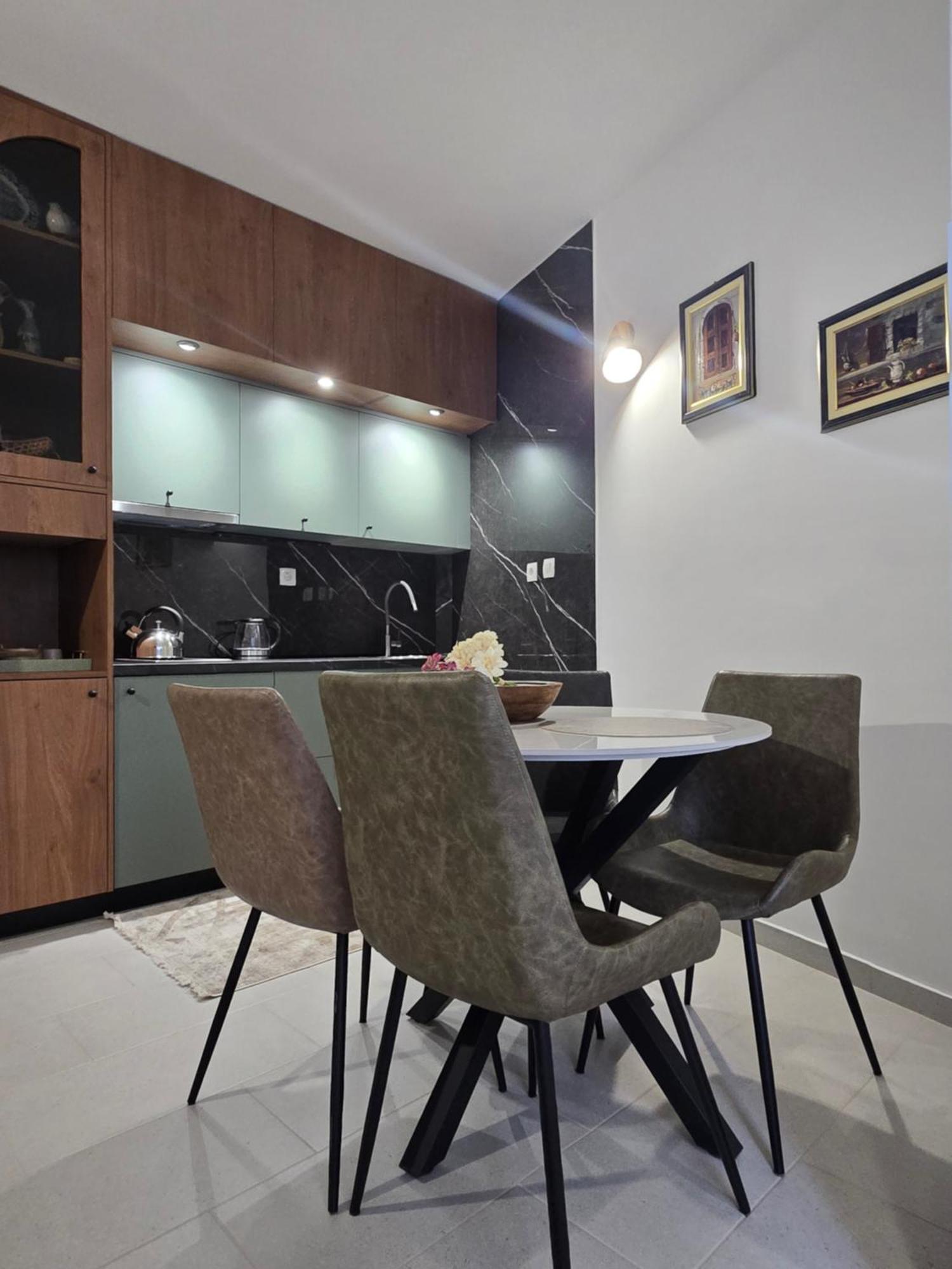 Guest House Medin Petrovac ภายนอก รูปภาพ
