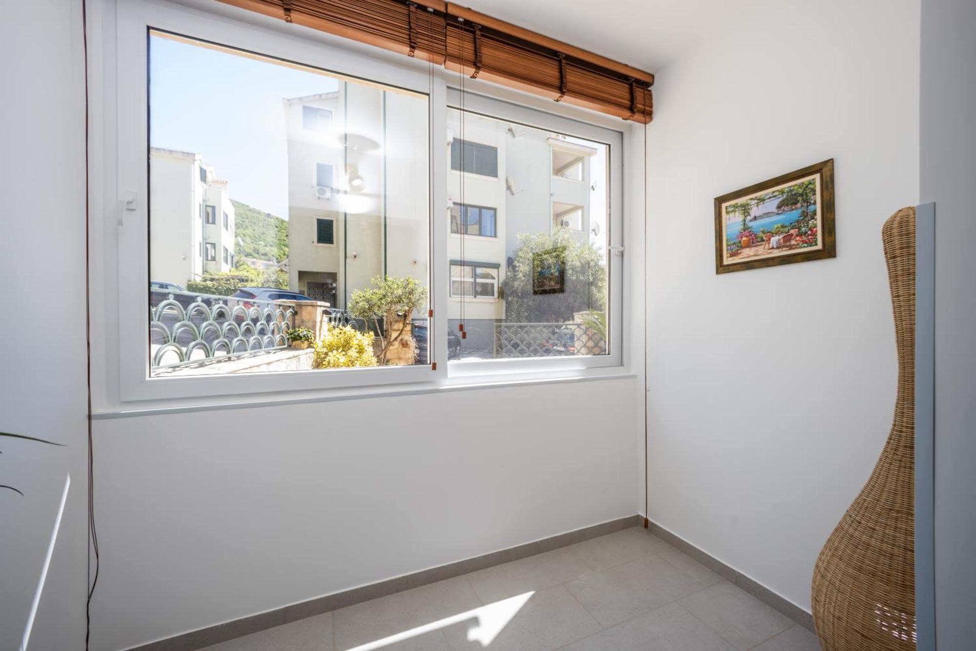 Guest House Medin Petrovac ภายนอก รูปภาพ