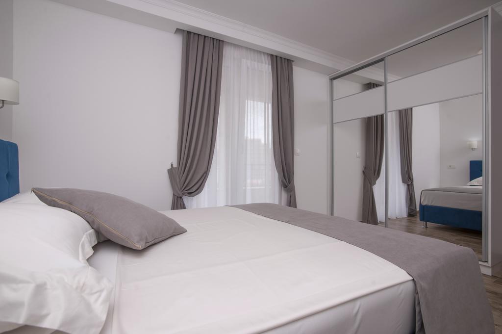 Guest House Medin Petrovac ภายนอก รูปภาพ